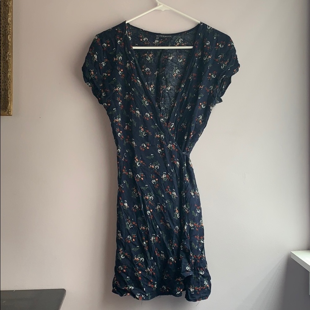 Brandy Melville wrap dress